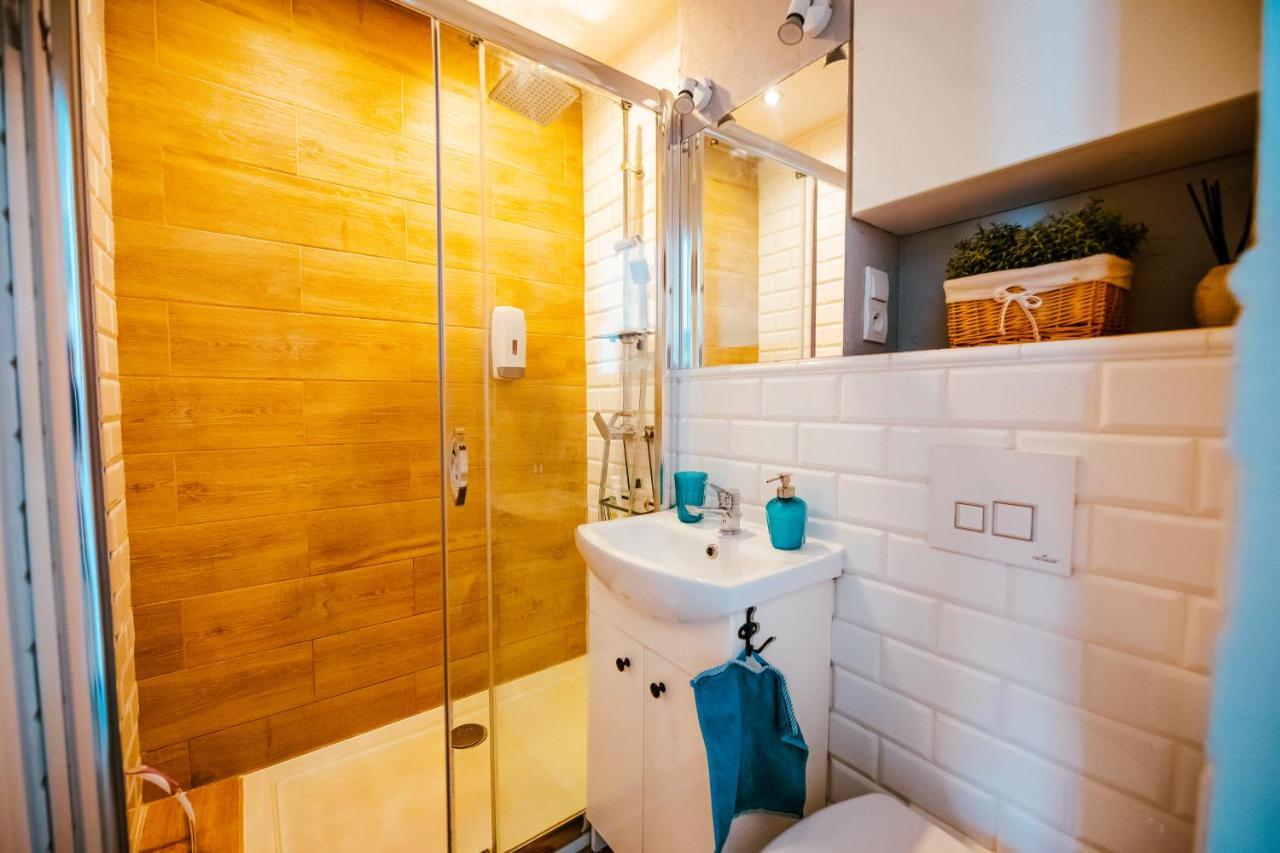 Bright 14Th Floor Central Home With Balcony & Views Warsaw Exterior photo
