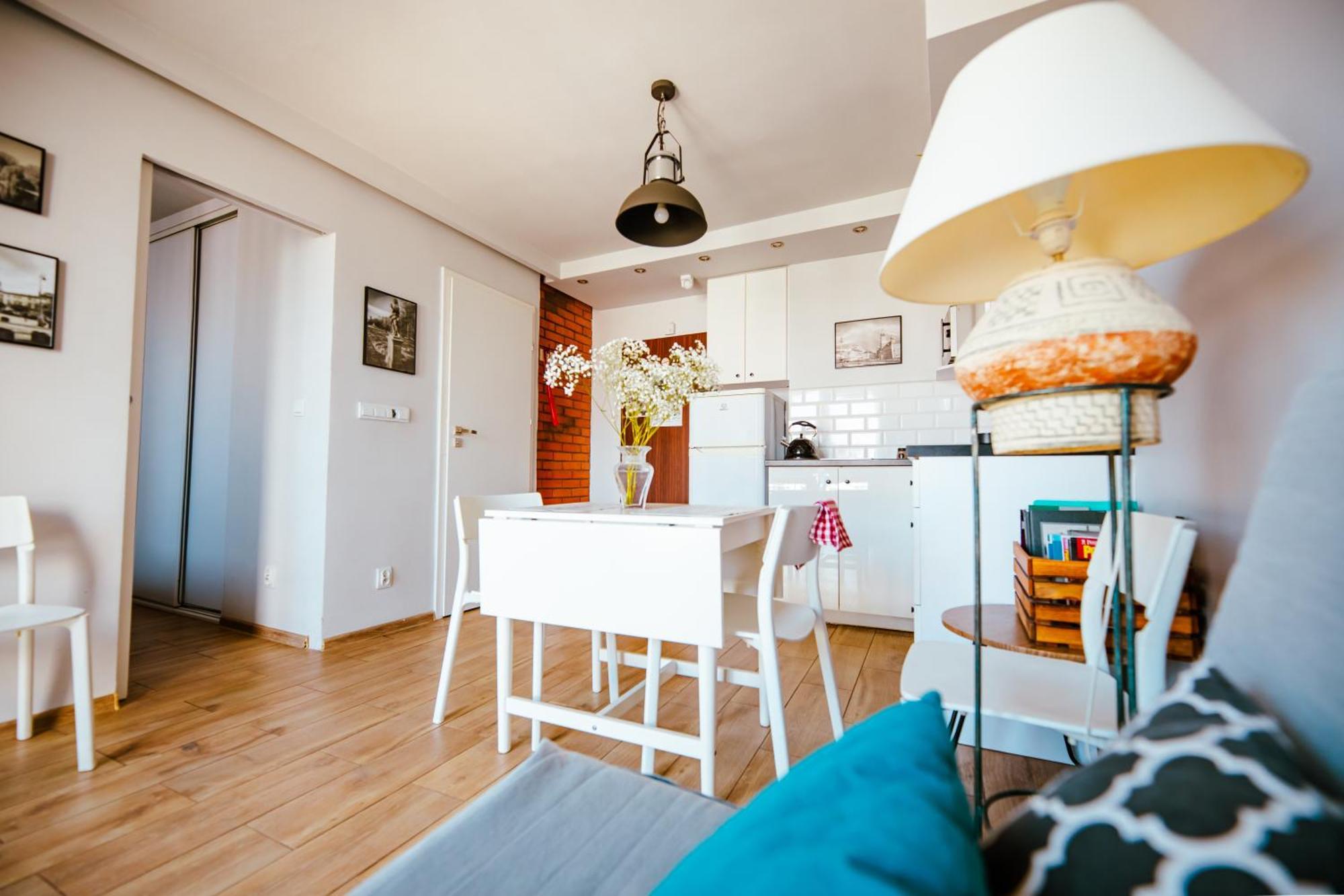 Bright 14Th Floor Central Home With Balcony & Views Warsaw Exterior photo